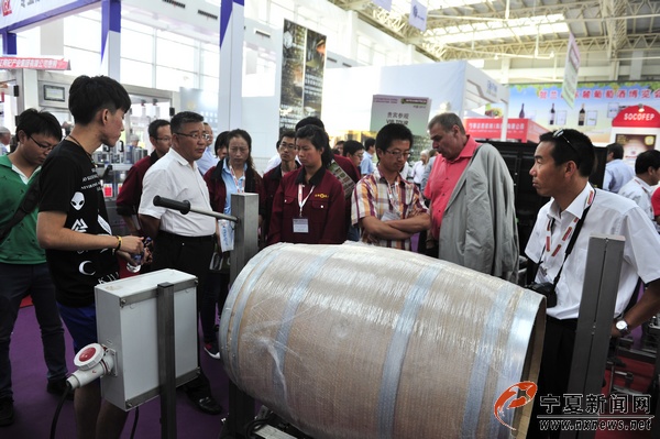 2014中法葡萄酒设备技术展览会现场。|葡萄酒