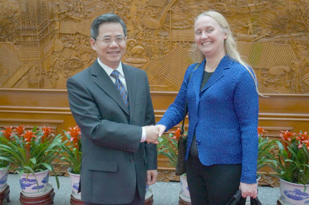 外交部部长助理郑泽光会见新西兰外交贸易部副