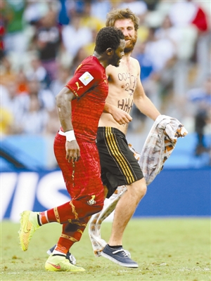 别闹!|球迷|球场