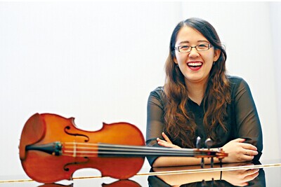 加拿大华裔少女弃读医 钻研小提琴立志当演奏