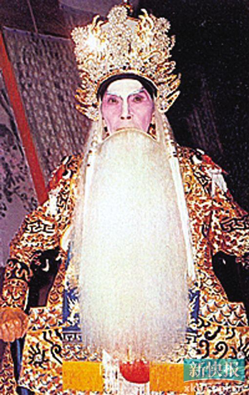 ■著名武生靓次伯