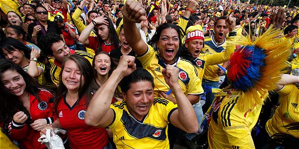 哥伦比亚美女外交部长_日本vs哥伦比亚64分钟出现的美女_世界杯第一美女哥伦比亚
