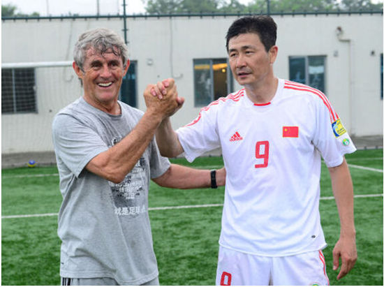 《中国足球梦》米卢炮轰亚洲球队 称国足可胜