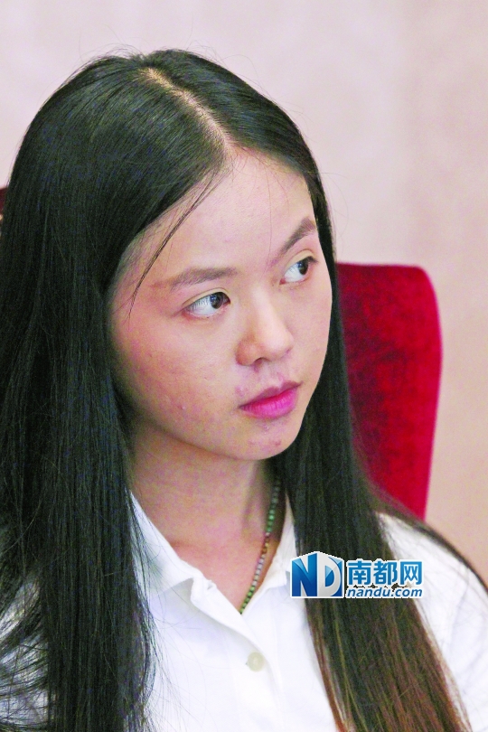 正鼎苑海鲜酒楼_东方之珠海鲜酒楼_在酒楼上(2)