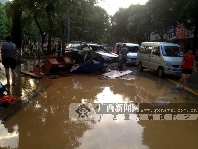 马山县城人口_马山县城