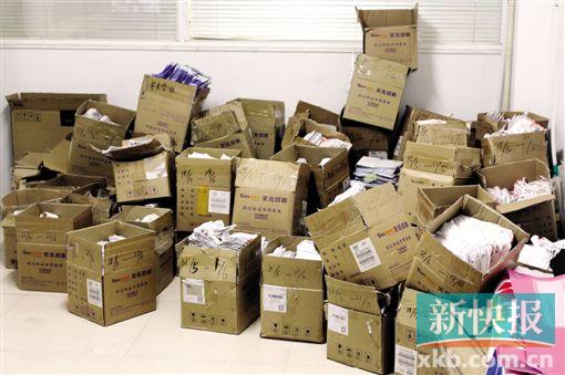 ■工厂出入货不方便,成了淘宝村亟待解决的问题。新快报记者 祝贺/摄