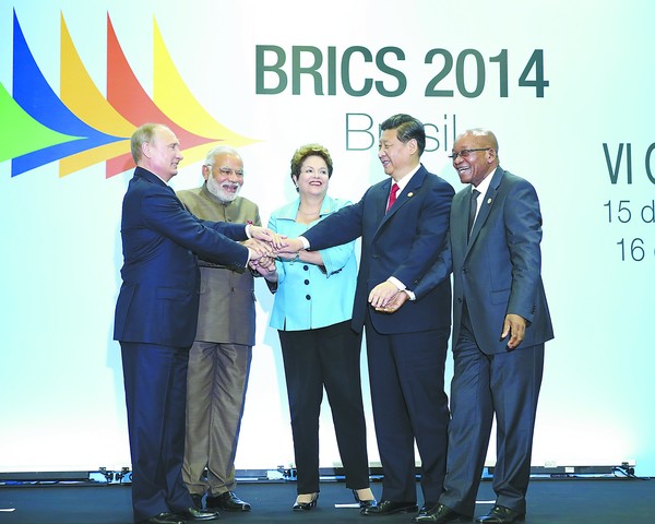 金砖银行展示五国决心 总部设上海行长来自印