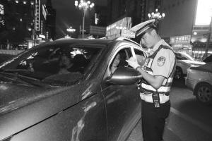 兰州城关交警查获一起无证醉驾|驾驶人|驾驶证