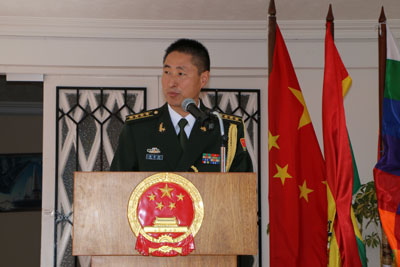 驻玻利维亚使馆举办八一建军节招待会|中国军