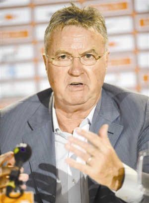 希丁克出任荷兰国家队主教练|国家队|球员
