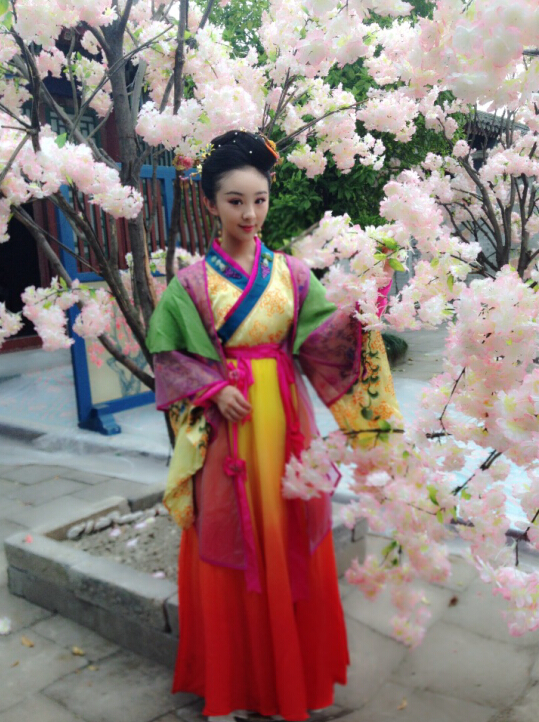 双》开启我的演艺生涯,025新闻网, www.ycgll. c