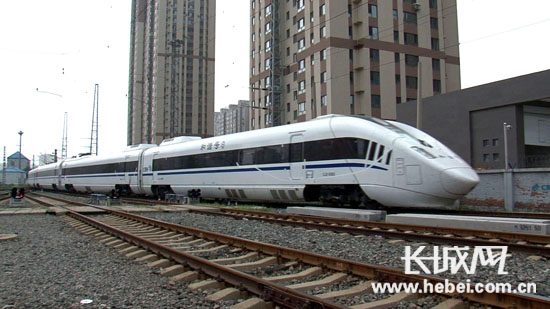 中国北车cj 2城际动车组开始正线型式试验(图)