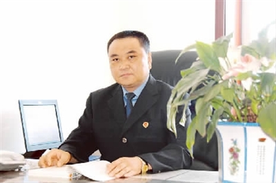 黑龙江省检察院林区分院副检察长孙晓军