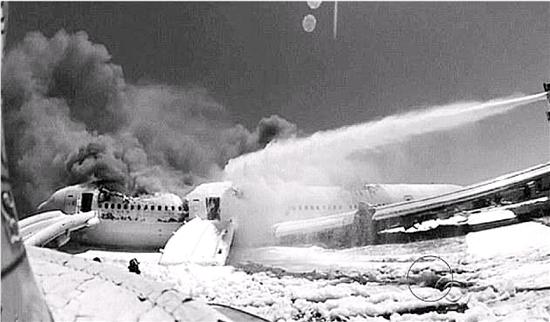 韩亚航班坠机事件 浙江女孩父母状告旧金山政