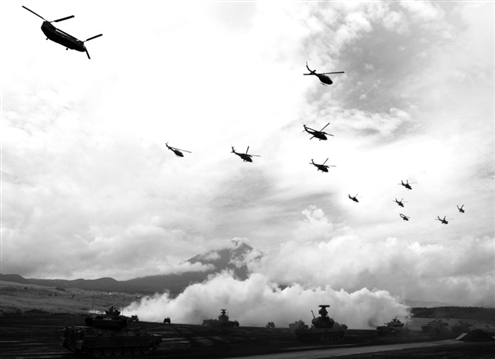 日自卫队陆海空练夺岛|日本|防卫