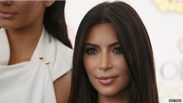 名媛金-卡戴珊据报也是受害人之一。