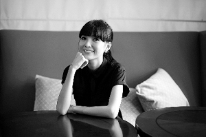 歌手郭美美:那个郭美美总让我躺枪|郭美美|微博