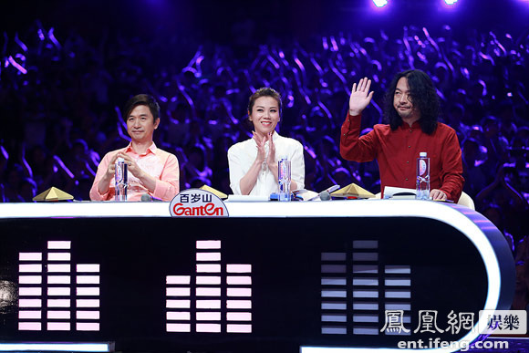 《星开幕》蔡健雅与学员合唱 捞仔自黑黄舒骏