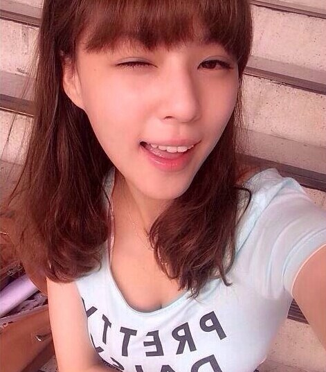 台g奶美胸女神击败强劲对手卫冕 发私照大秀事业线