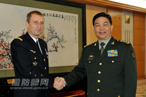 常万全会见欧盟军事委员会主席 愿继续加强交