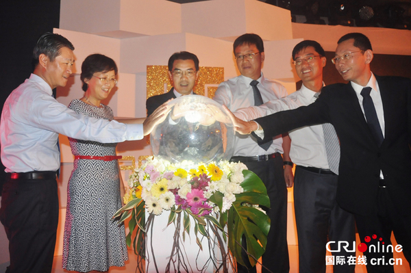 与会嘉宾共同启动斯里兰卡ASTORIA公寓项目