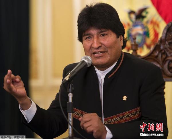玻利维亚总统莫拉莱斯宣布胜选连任
