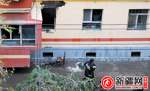 乌鲁木齐现居住人口_...乌市公安局水区分局在王家梁一建筑工地为流动人口现