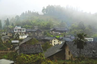 深藏在大山深处的苗寨木格岛