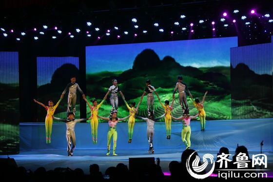 山东大中学生国学达人挑战赛总决赛举行 冠军