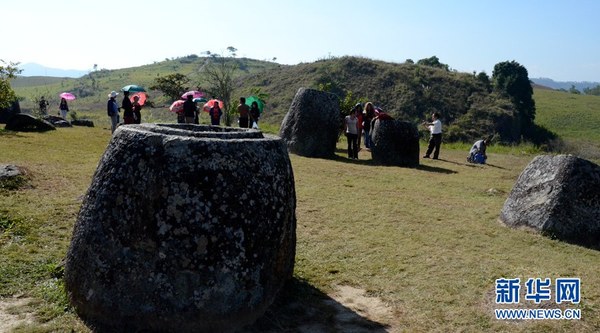 老挝川圹石缸平原。新华网 荣忠霞 摄