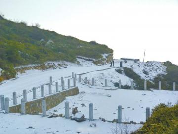 八台山雪景。（图据网友“最 IN达州”）