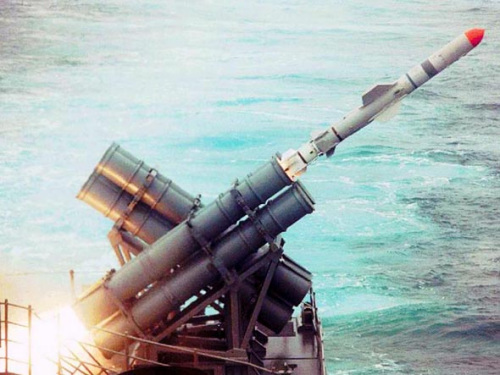 美军拟研制全新巡航导弹 可精确定位敌方拦截