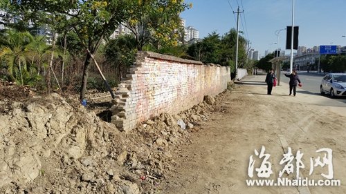 福州仓山区高宅路围墙豁口多 苗圃成渣土场(图