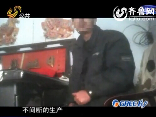 劣质水泥销售疯狂，生产厂家24小时不间断生产。（视频截图）