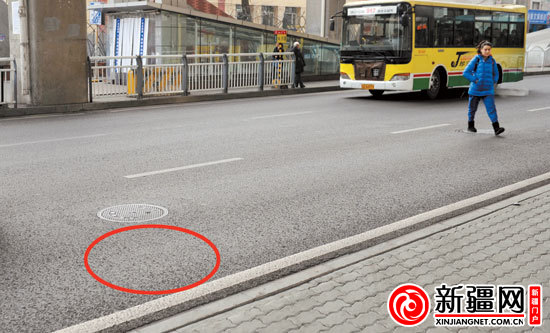 乌鲁木齐15岁双胞胎兄弟上学途中被撞伤|肇事