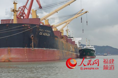 首供 中石化加油为福建自贸区加分|海关|复出口