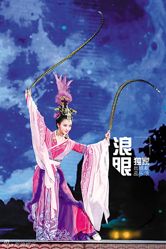 其中包括
