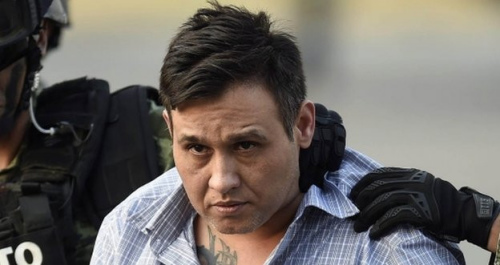 墨西哥警方逮捕超级毒枭 未费一枪一弹(图)|墨