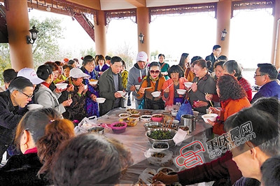 登山、游戏、赛厨艺 这个三八节,活动好有趣|天