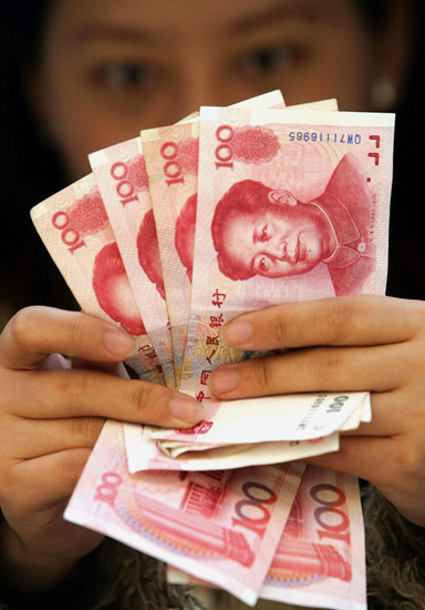 调查:香港千万富豪投资组合 最爱股票人民币产