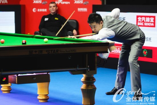 中国赛 丁俊晖5 1大胜 晋级16强为生日送大礼|