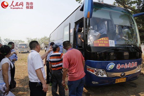 市区直达墓园的公交