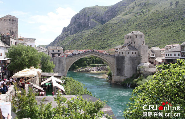 莫斯塔尔古桥风貌