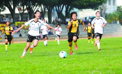 图片新闻|足球|女足队