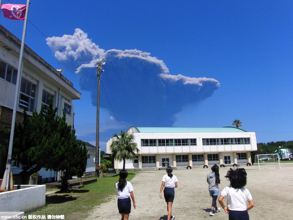 日本鹿儿岛县口永良部岛发生火山喷发|日本|鹿