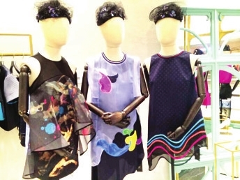 榕商场高端市场卖什么?|女装|设计师