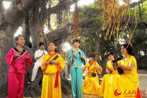 翔安南音    张天骄 摄