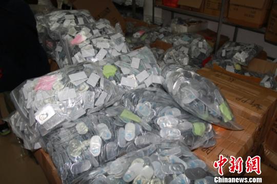 警方查獲的假貨　警方　攝