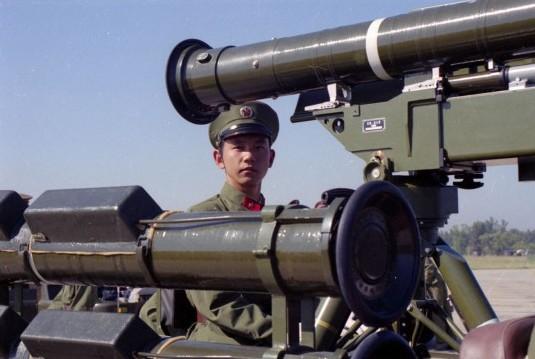 反坦克导弹方队