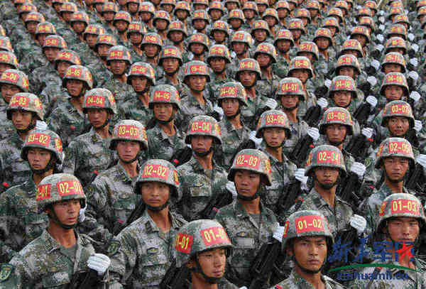 “狼牙山五壮士”英模部队方——合练中  陈曦摄